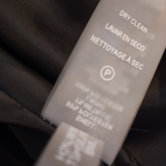 NWOT  Tommy Hilfiger tweed cropped blazer, size 2, navy, white, silver - Picture 11 of 11